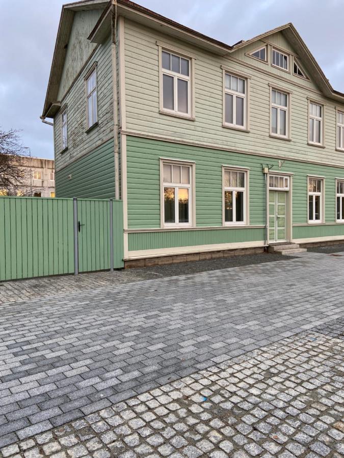Posti Guest Apartment Haapsalu Exterior photo